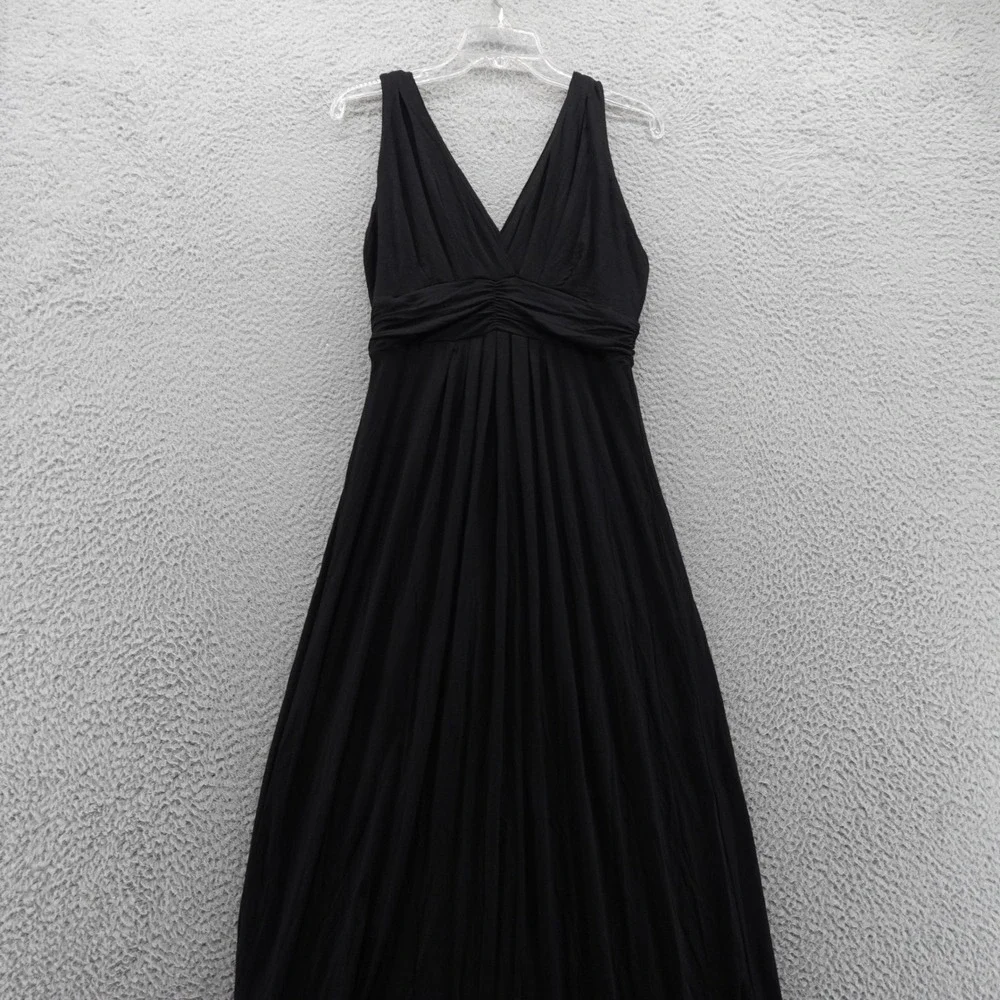 IMAN black sleeveless